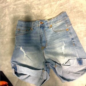 Stretch Jean shorts with cuff 5